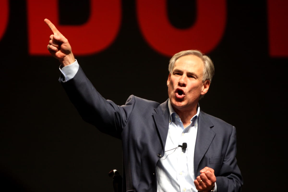 Texas Gov. Greg Abbott speaking at a conference in Arizona. Image: Gage Skidmore 